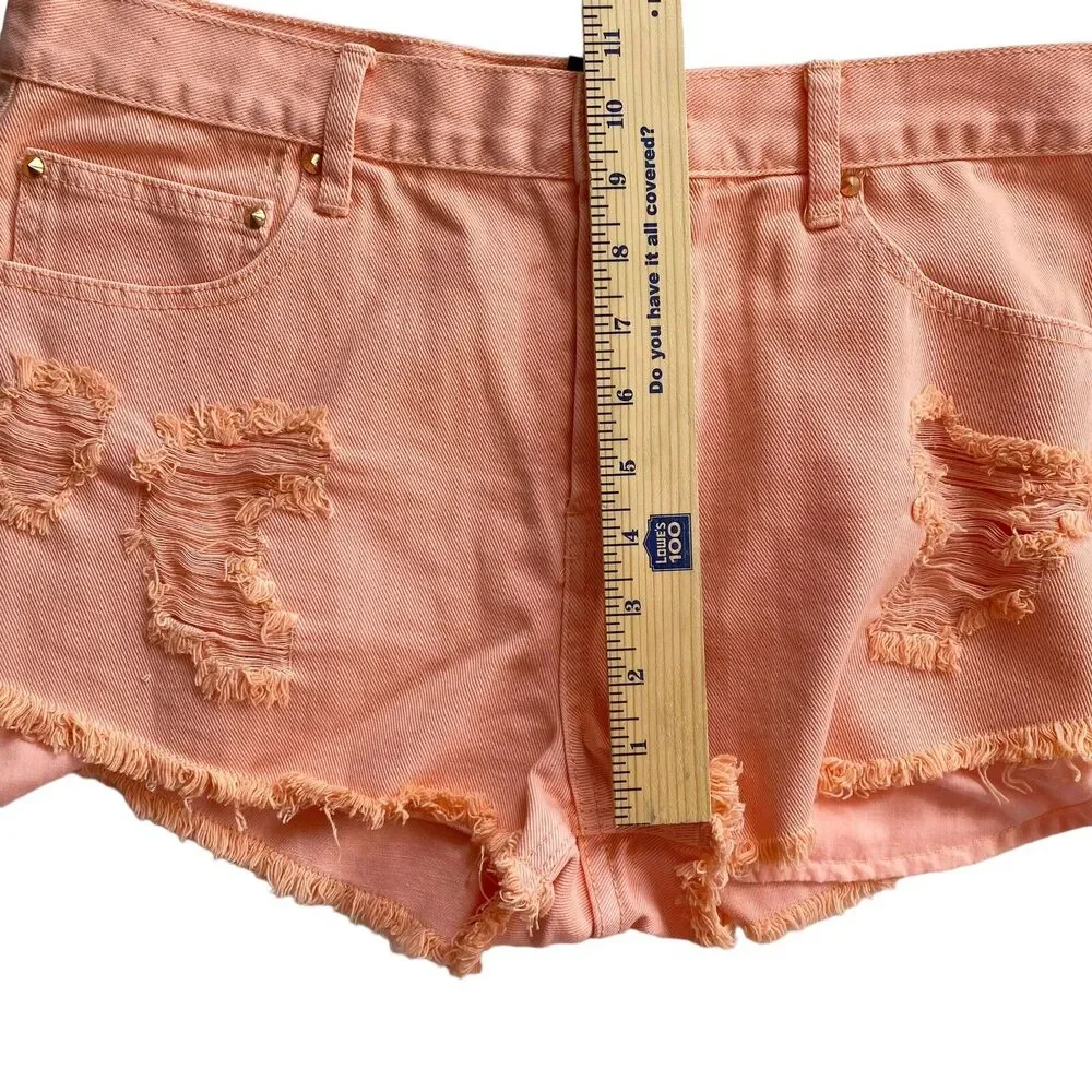 Forever 21 Shorts Womens Size 31 Peach Button Fly Jean Destroyed Raw Cuff Cotton